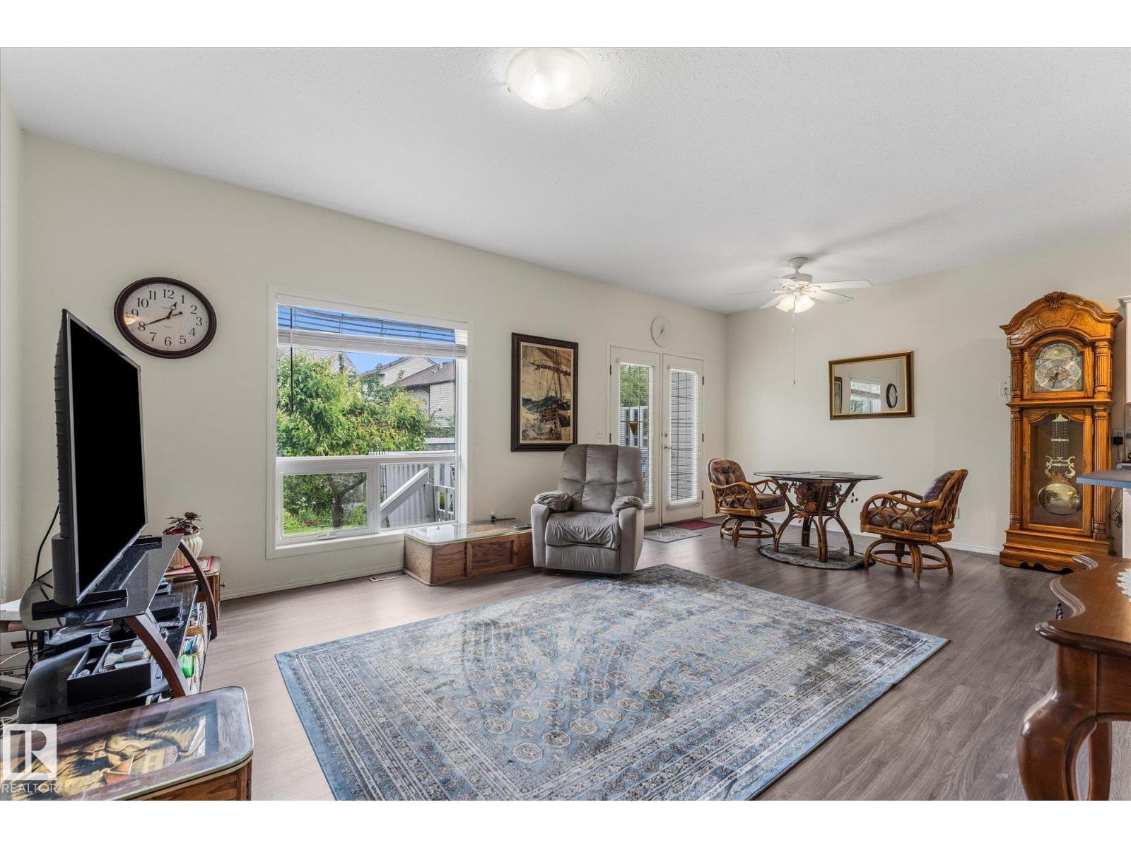 18 Hillcrest Co, Spruce Grove, AB
