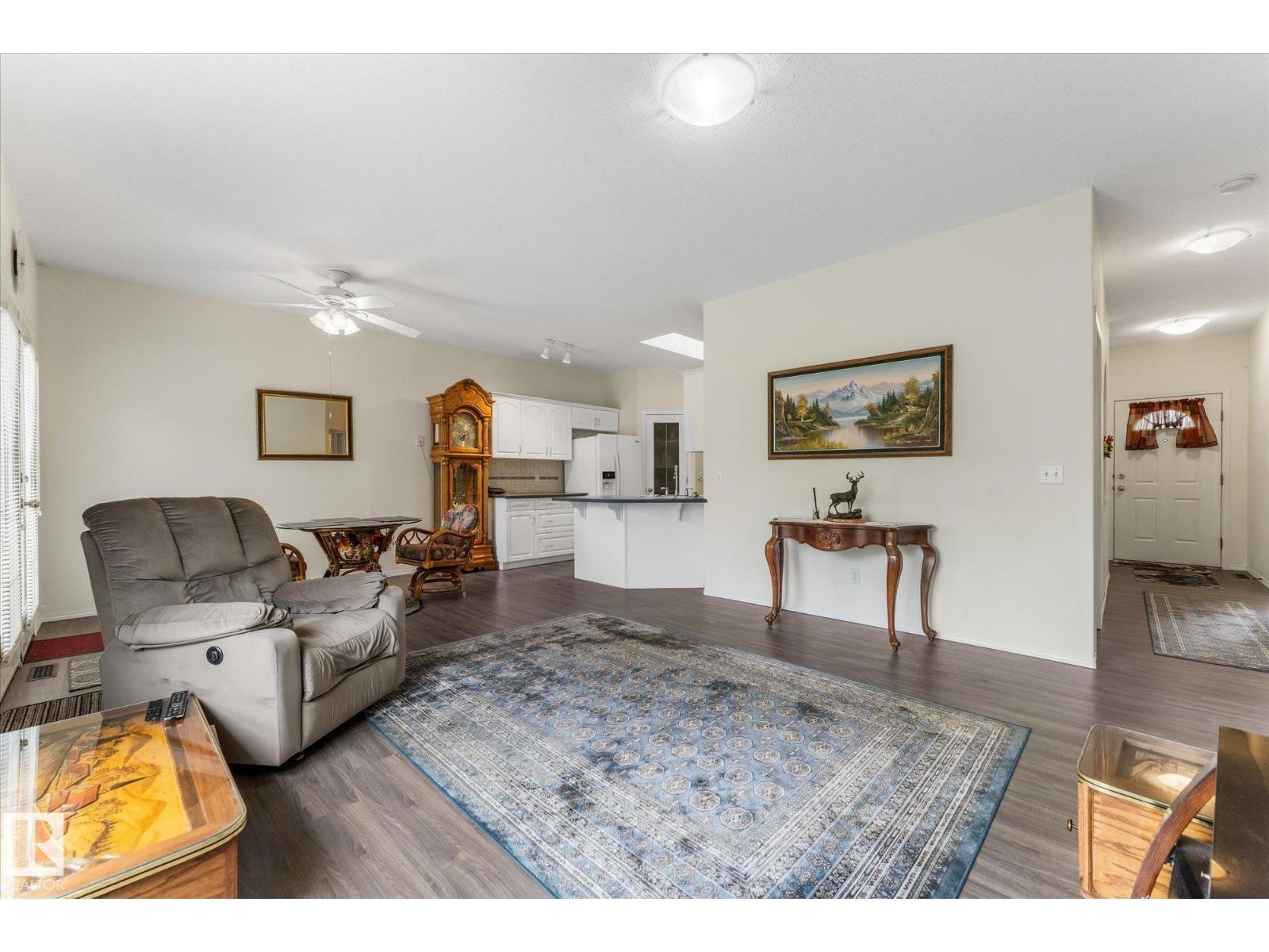 18 Hillcrest Co, Spruce Grove, AB