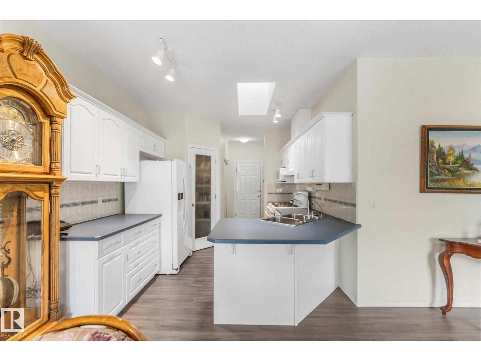 18 Hillcrest Co, Spruce Grove, AB