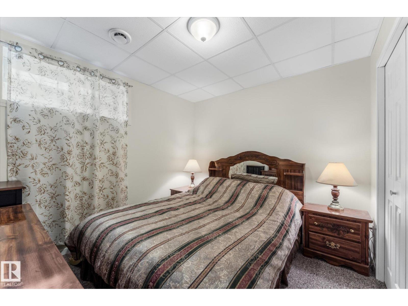 18 Hillcrest Co, Spruce Grove, AB