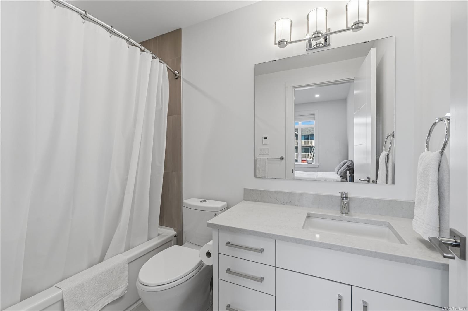 #6-180 First Ave West, Qualicum Beach, BC