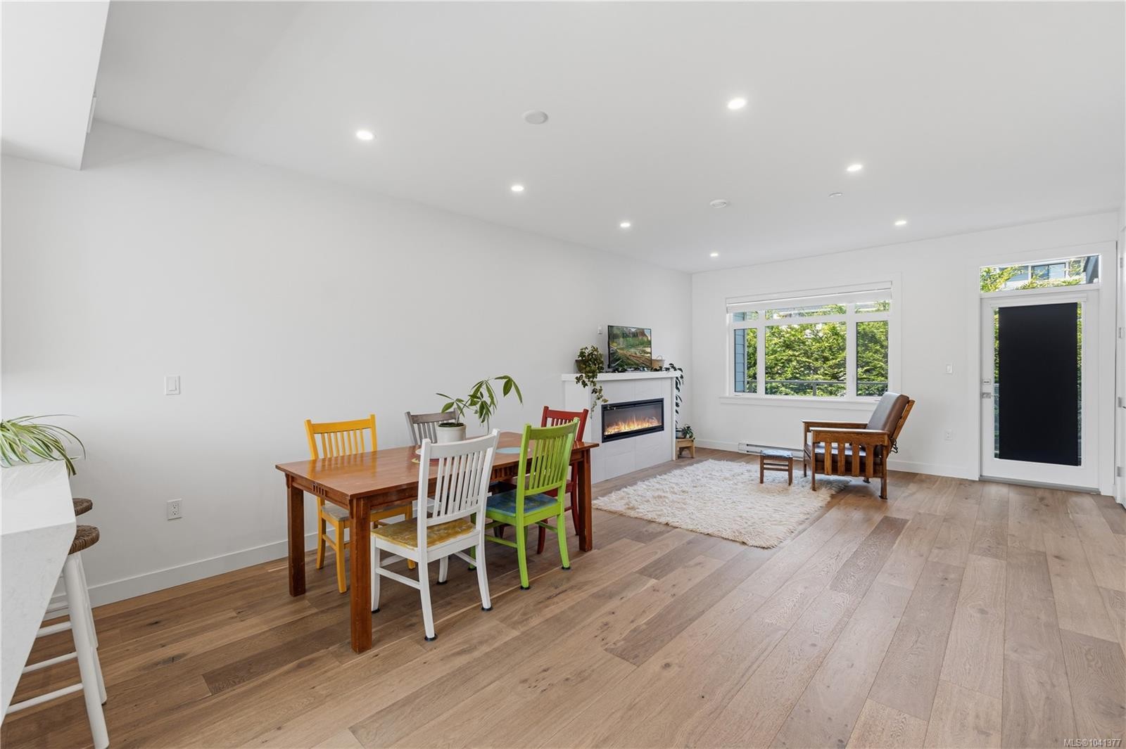 #6-180 First Ave West, Qualicum Beach, BC
