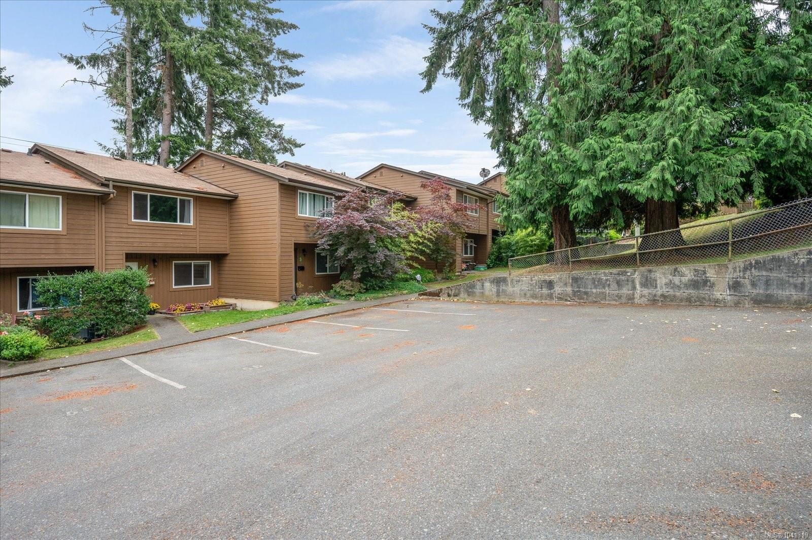 #55-855 Howard Ave, Nanaimo, BC
