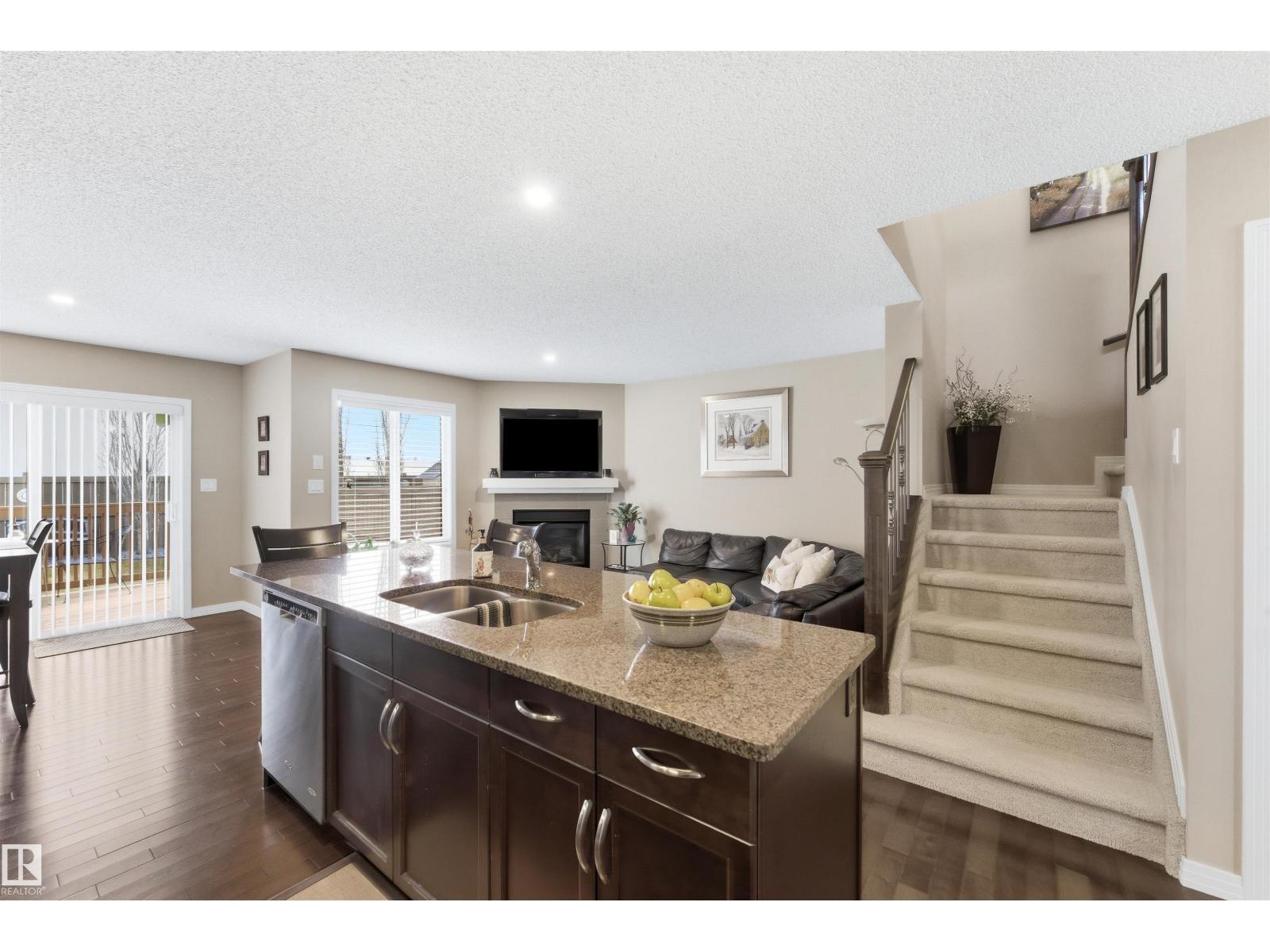 3039 Harvey Cr Nw, Edmonton, AB