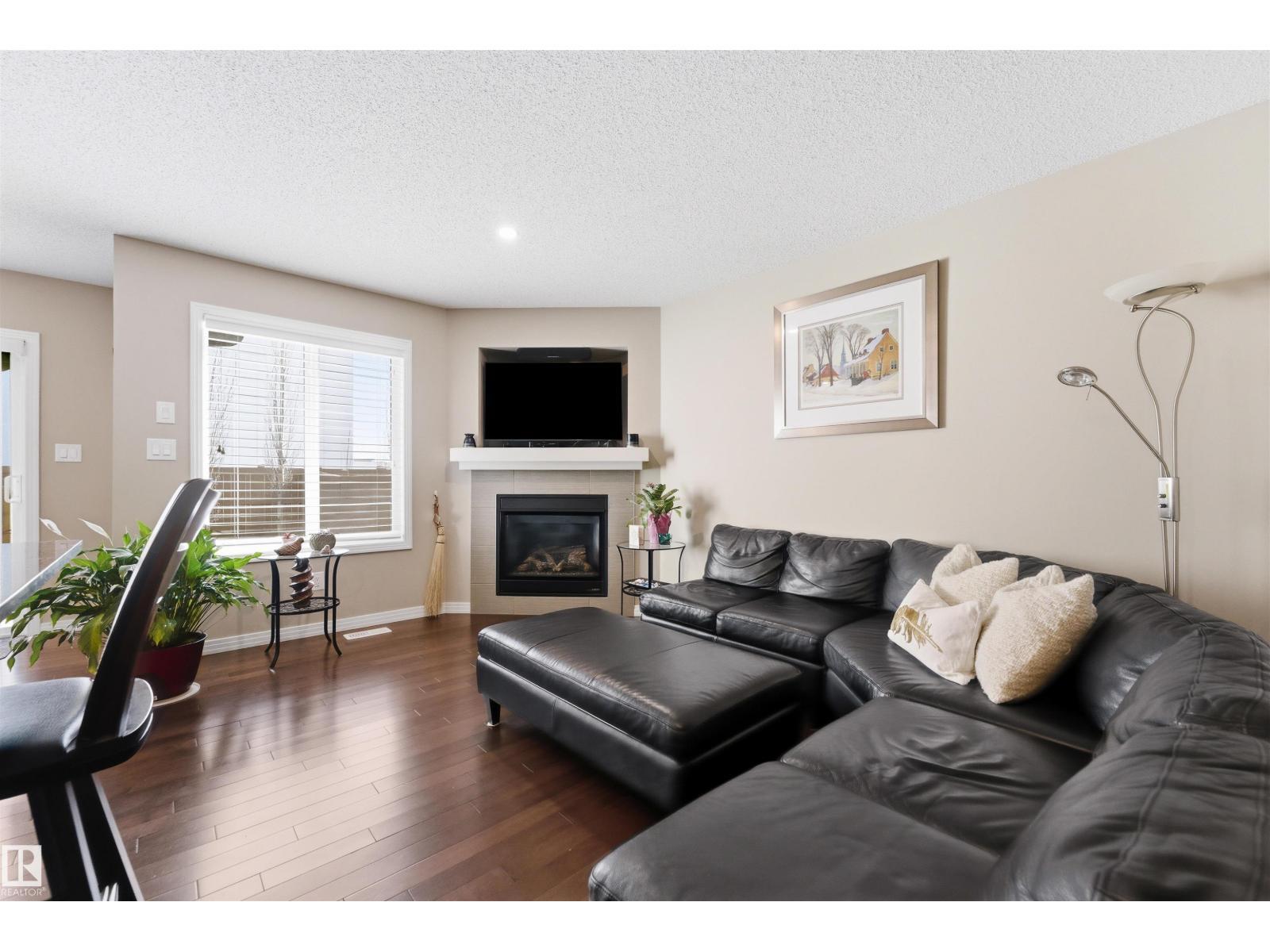 3039 Harvey Cr Nw, Edmonton, AB