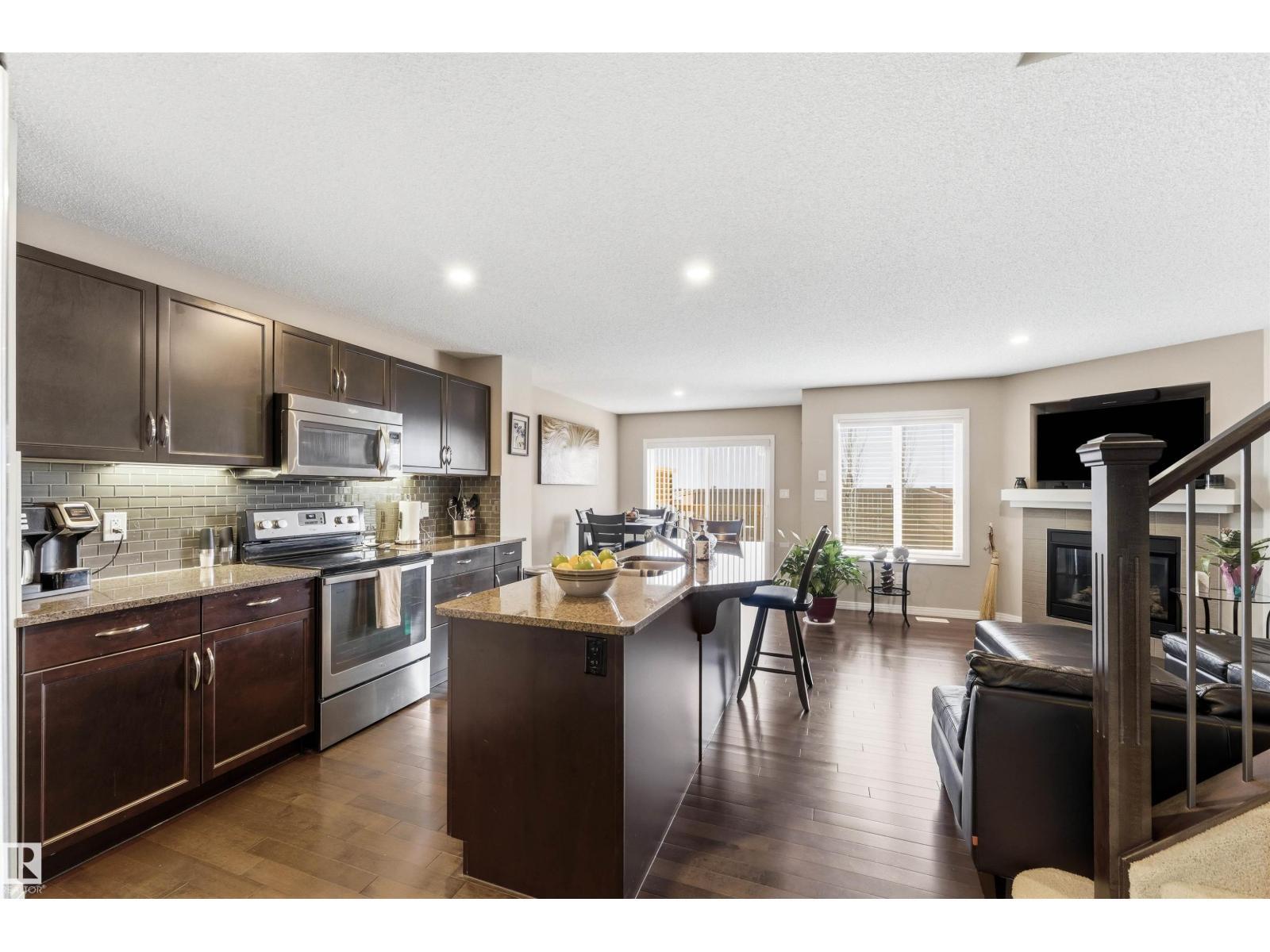 3039 Harvey Cr Nw, Edmonton, AB
