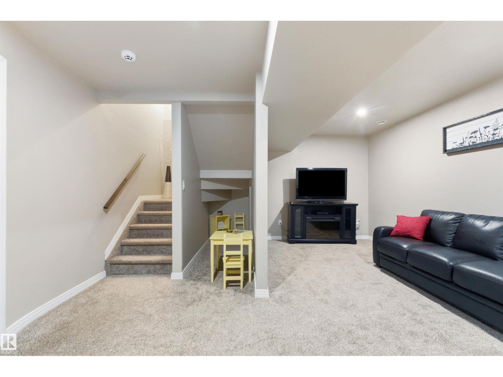 3039 Harvey Cr Nw, Edmonton, AB
