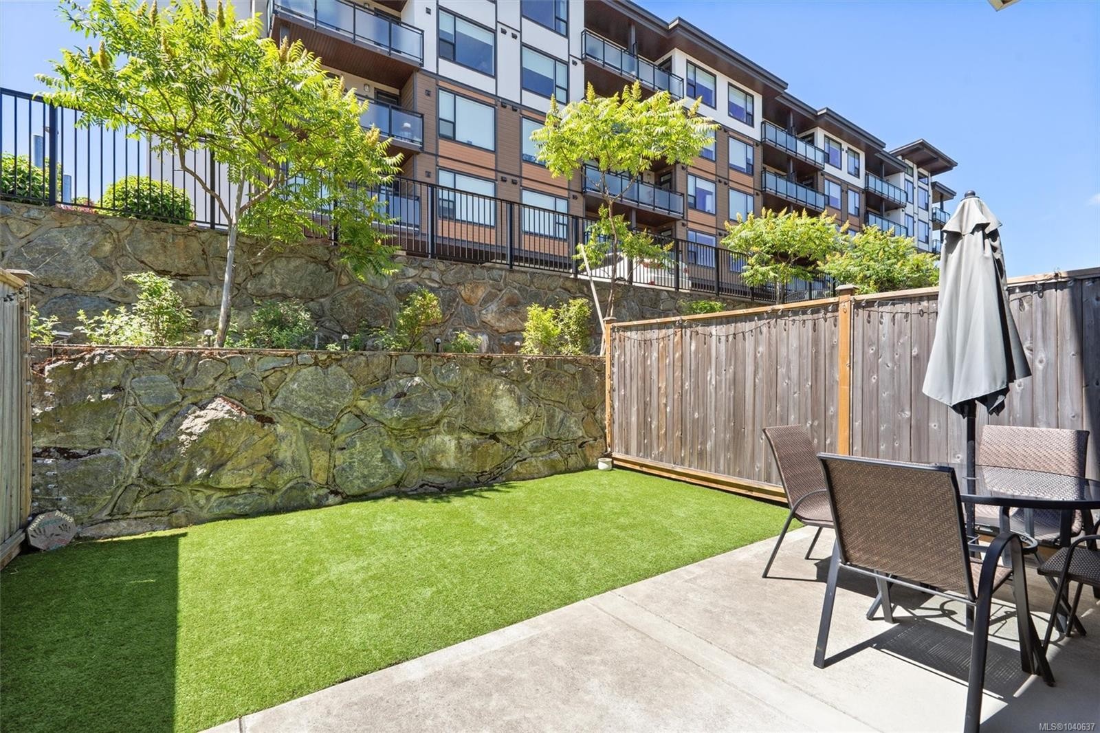 607 Selwyn Close, Langford, BC
