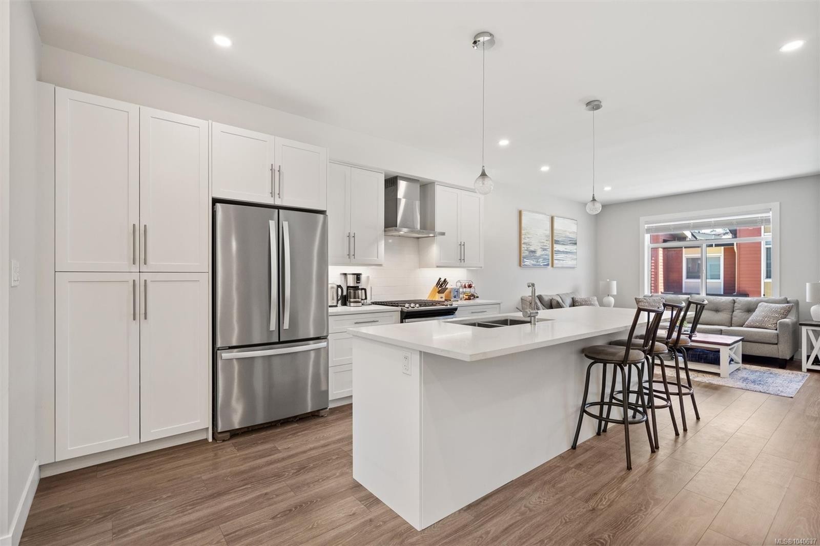 607 Selwyn Close, Langford, BC
