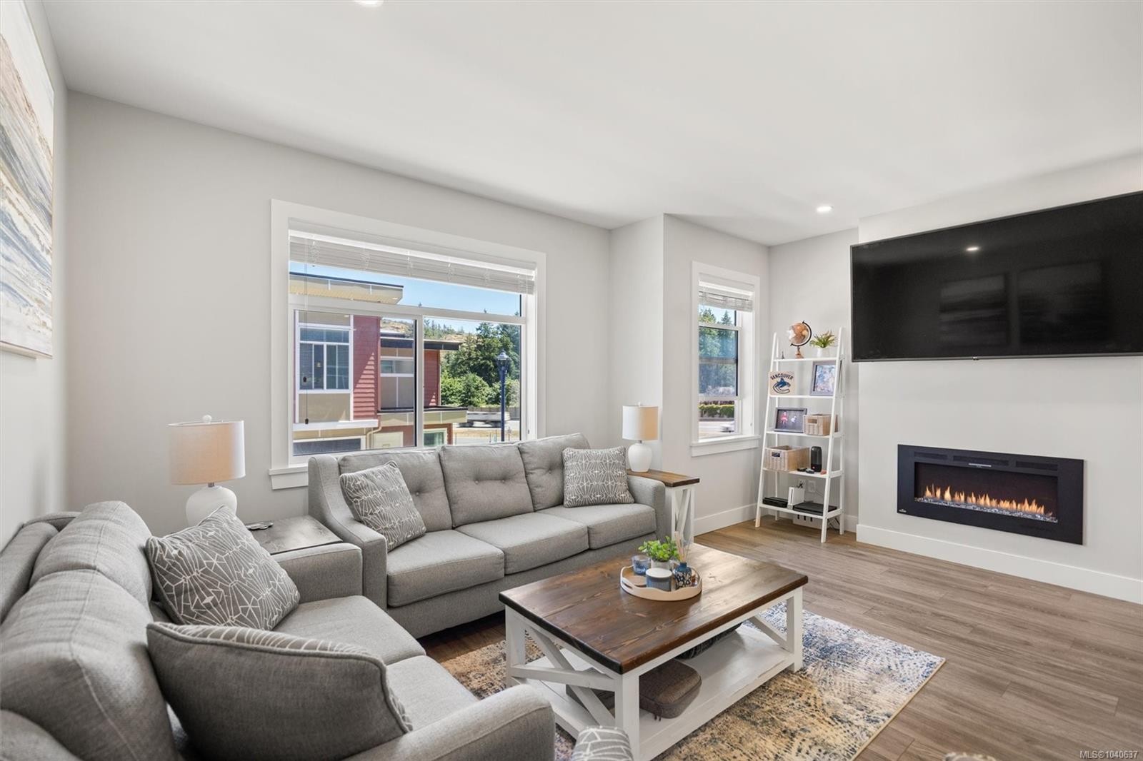 607 Selwyn Close, Langford, BC