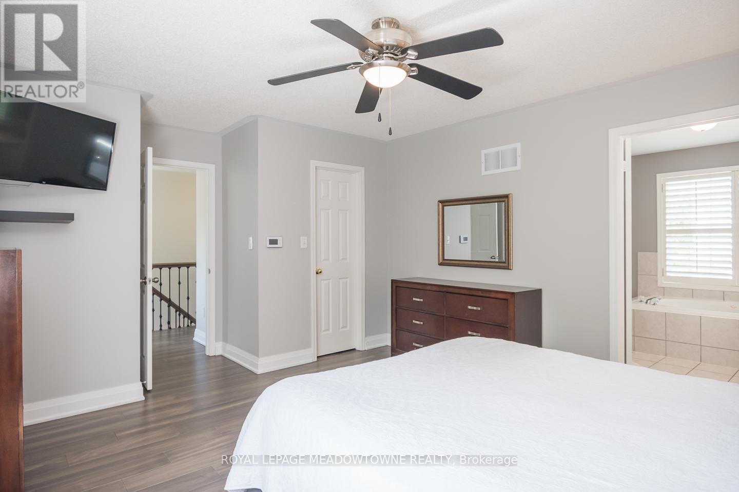 700 Marley Crescent, Milton, ON