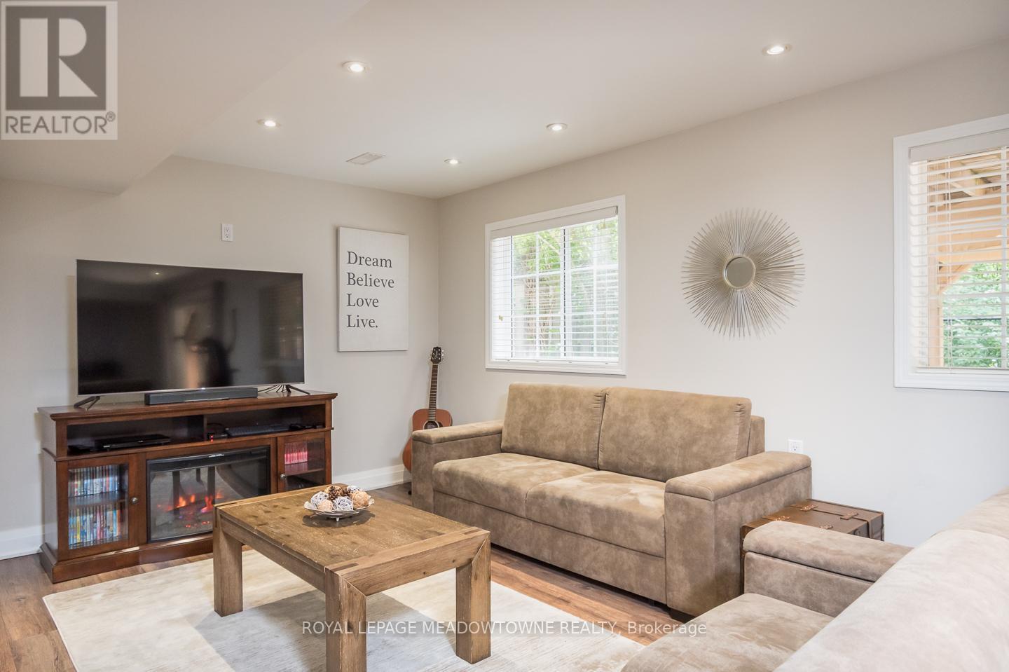 700 Marley Crescent, Milton, ON
