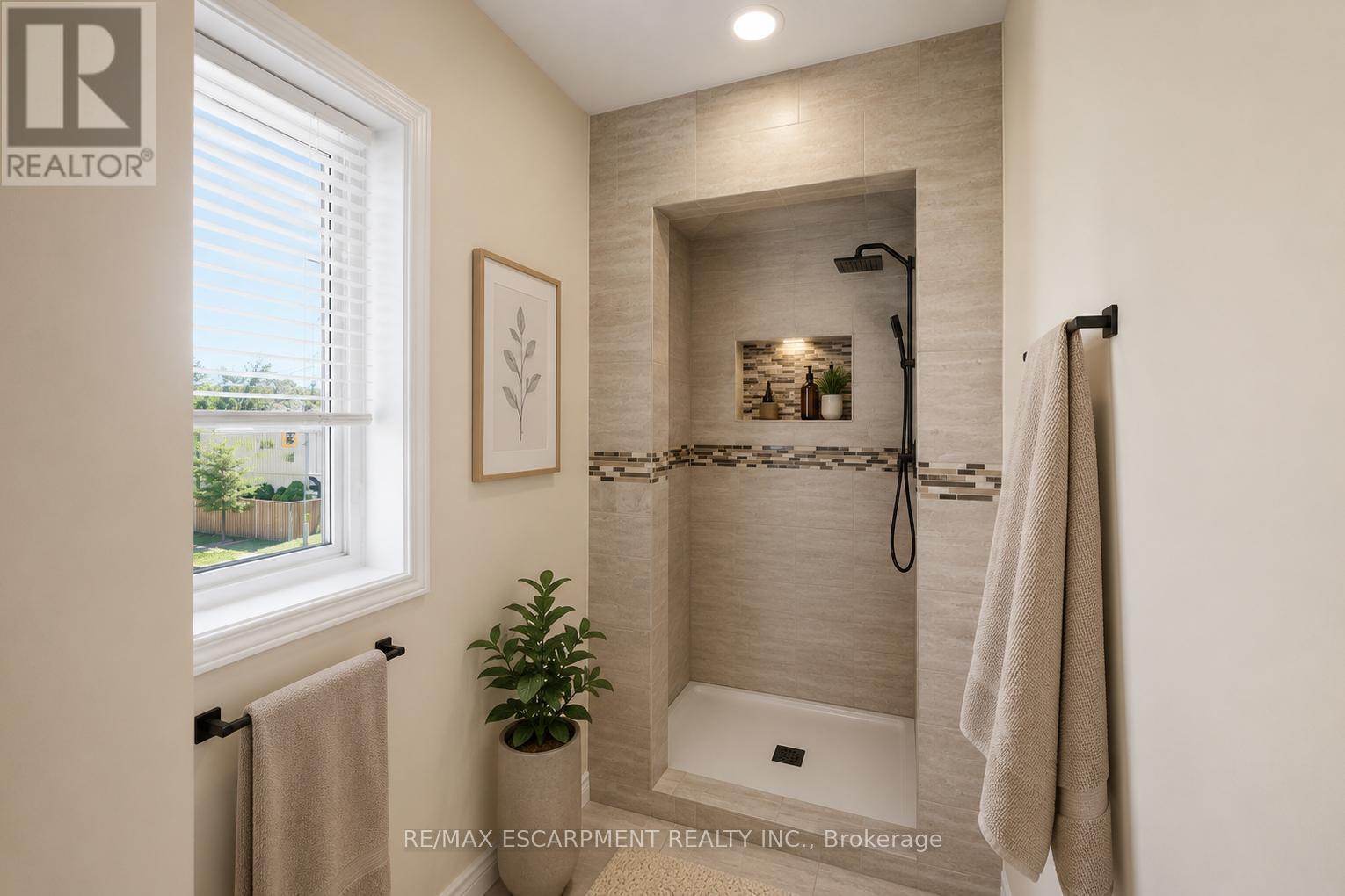 Virtually Staged - Main Bathroom - 3 Piece - 309 Cope Street, Hamilton, ON - Indoor Photo Showing Bathroom