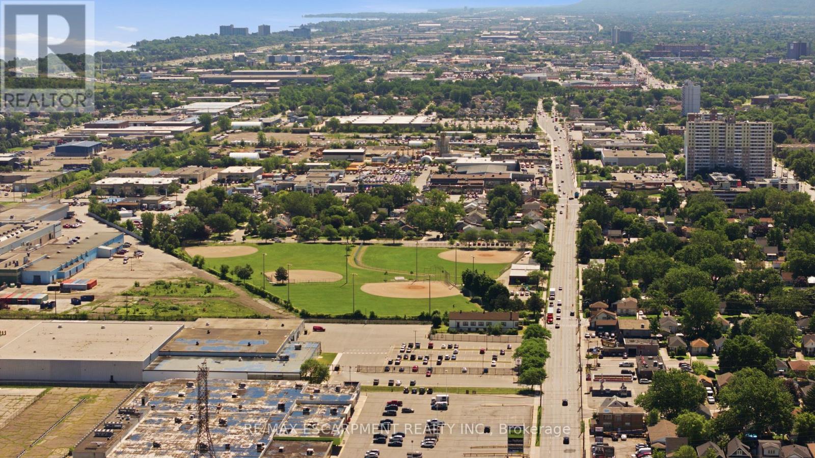 One of many Local Parks - 309 Cope Street, Hamilton, ON - Outdoor With View