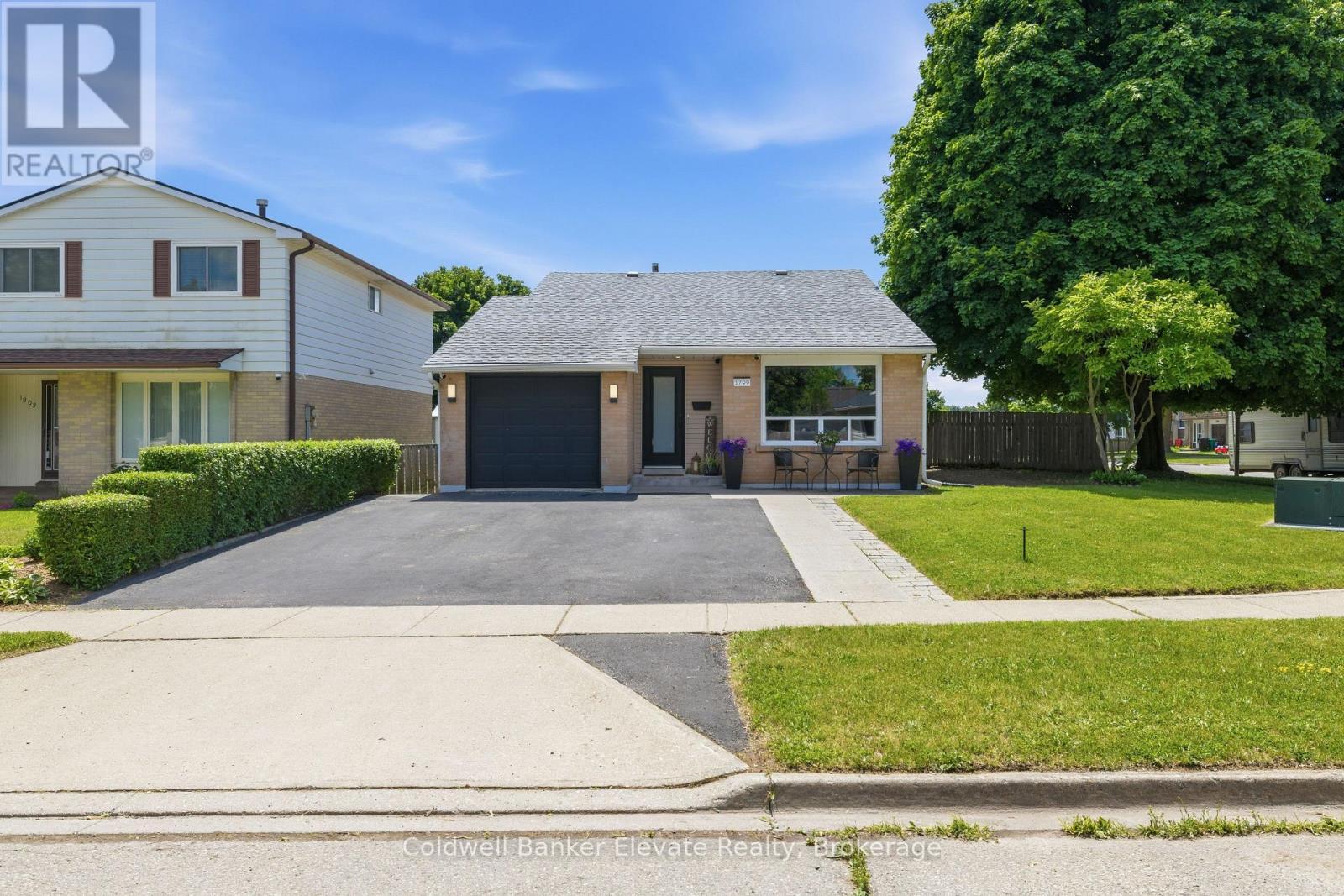 1799 Briarwood Drive, Cambridge, ON