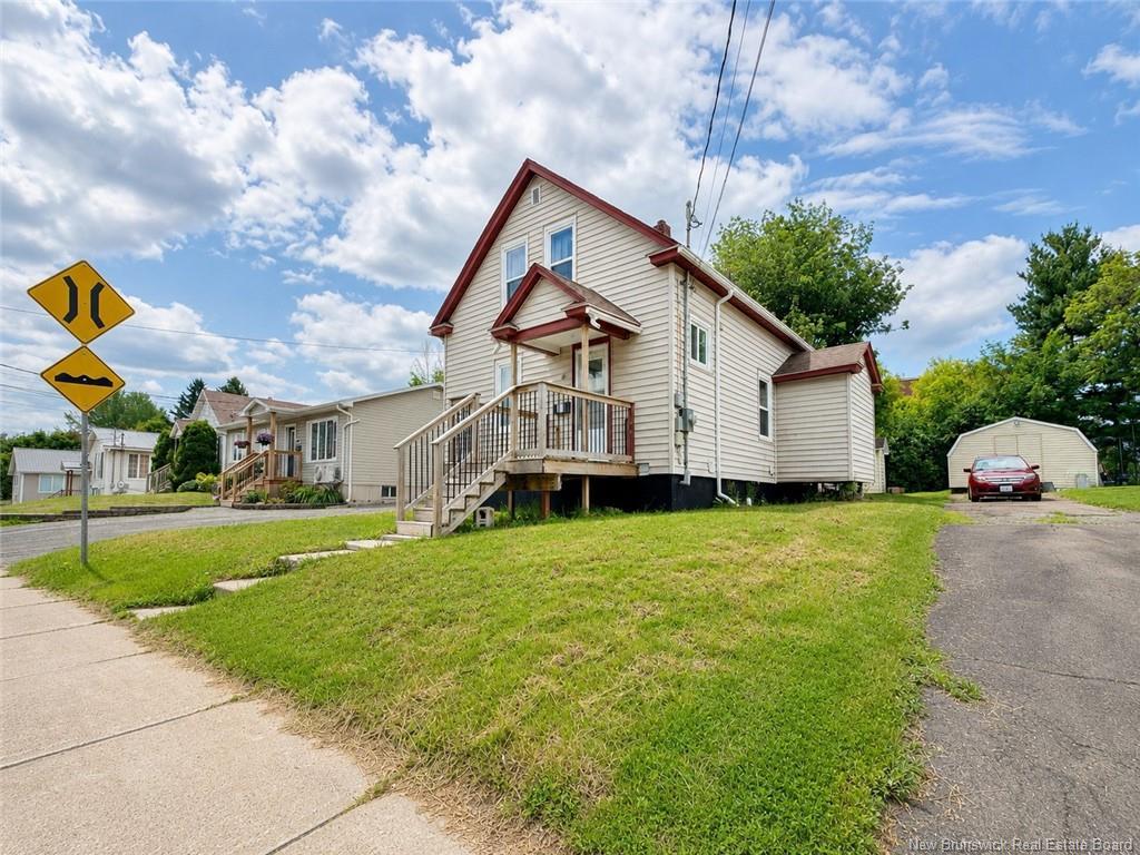 184 Gould, Dieppe, NB
