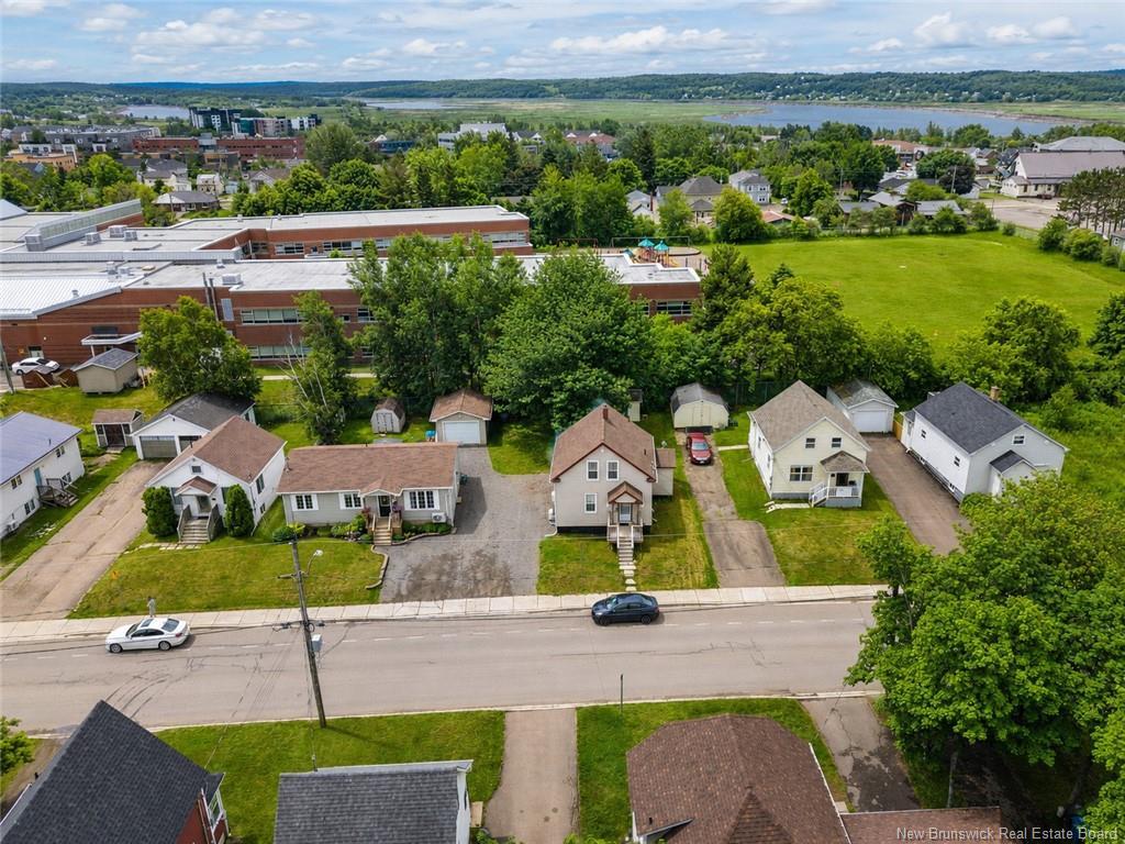 184 Gould, Dieppe, NB