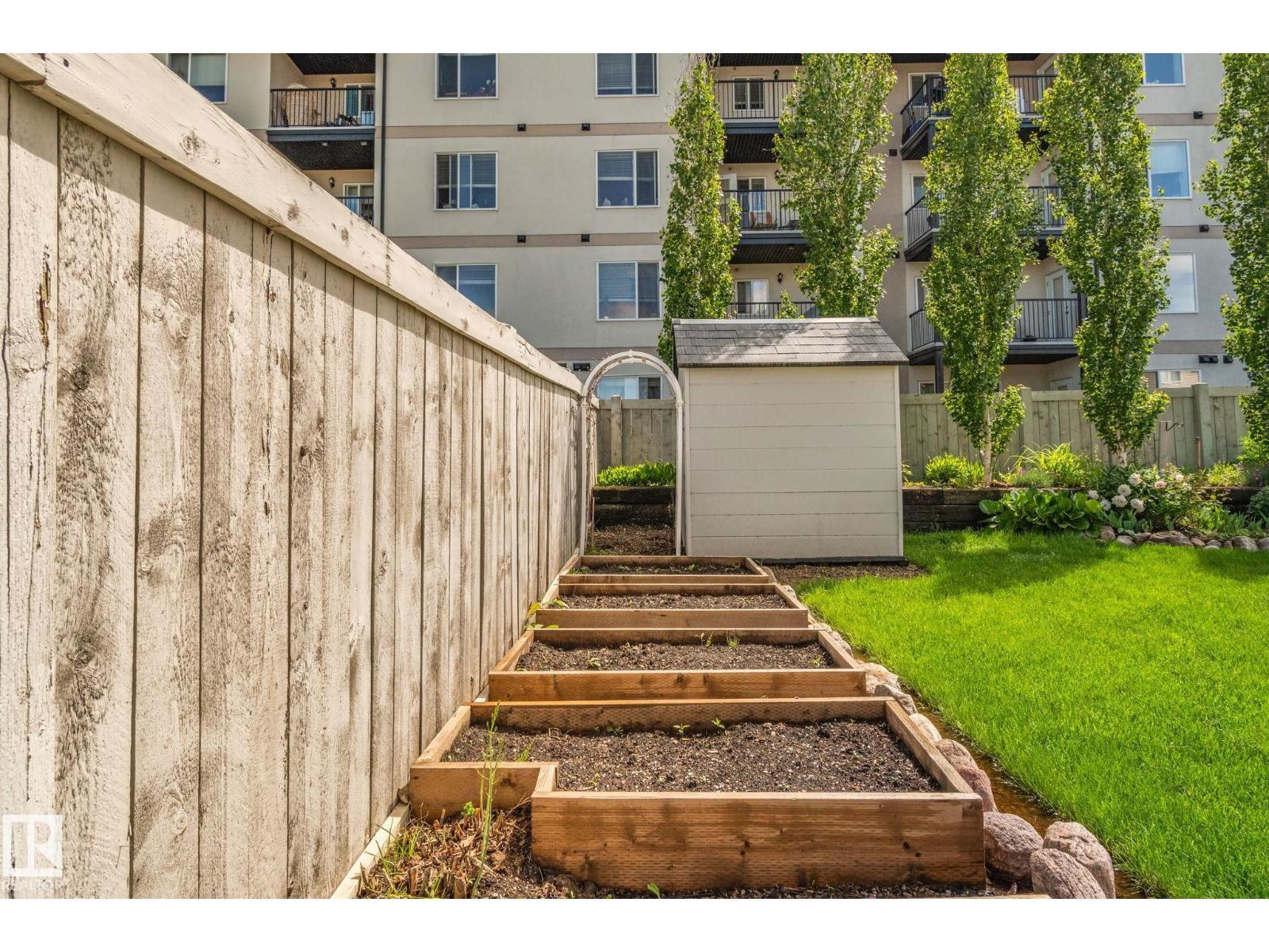 39 Meadowview Co, Spruce Grove, AB