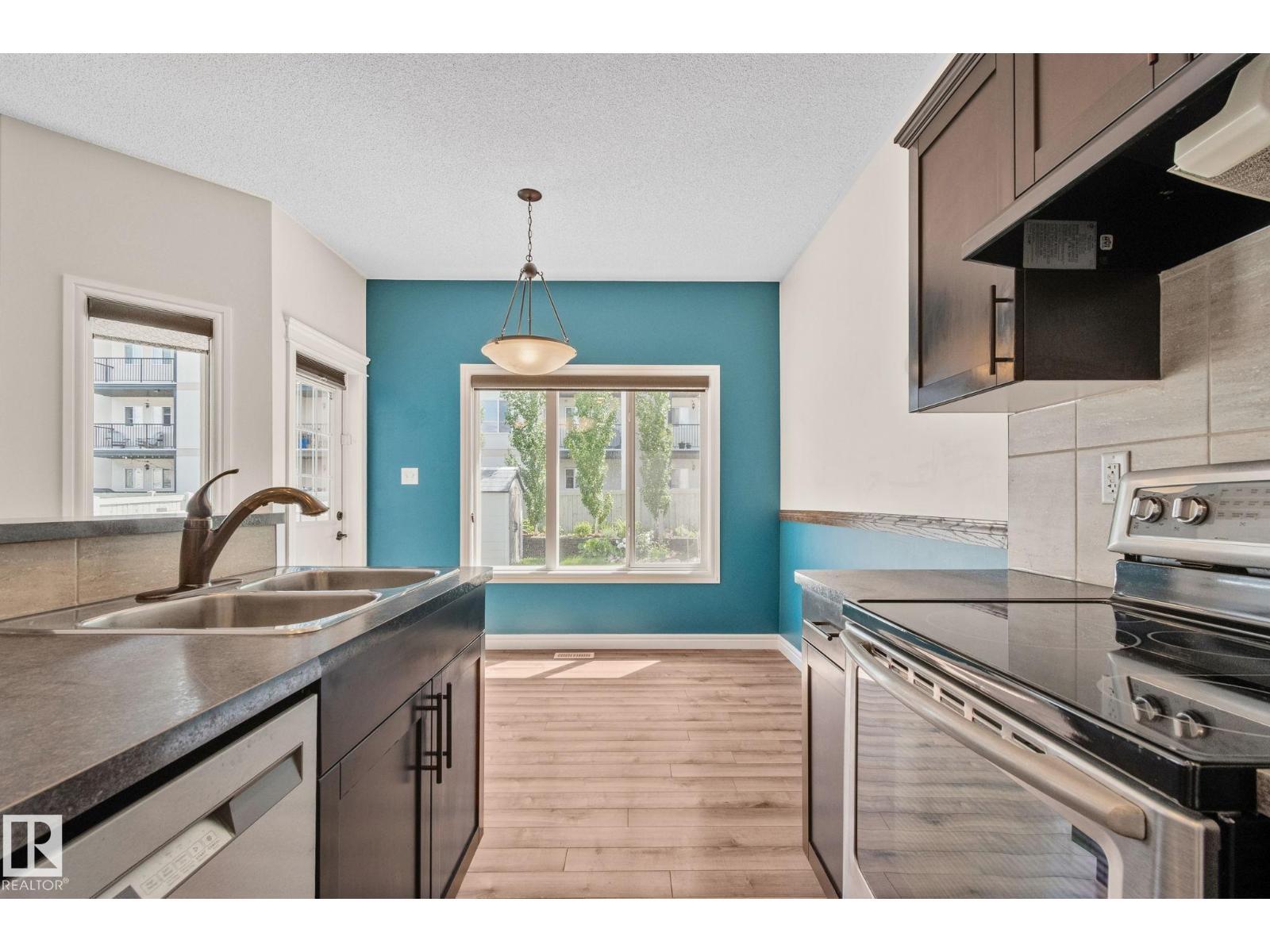 39 Meadowview Co, Spruce Grove, AB