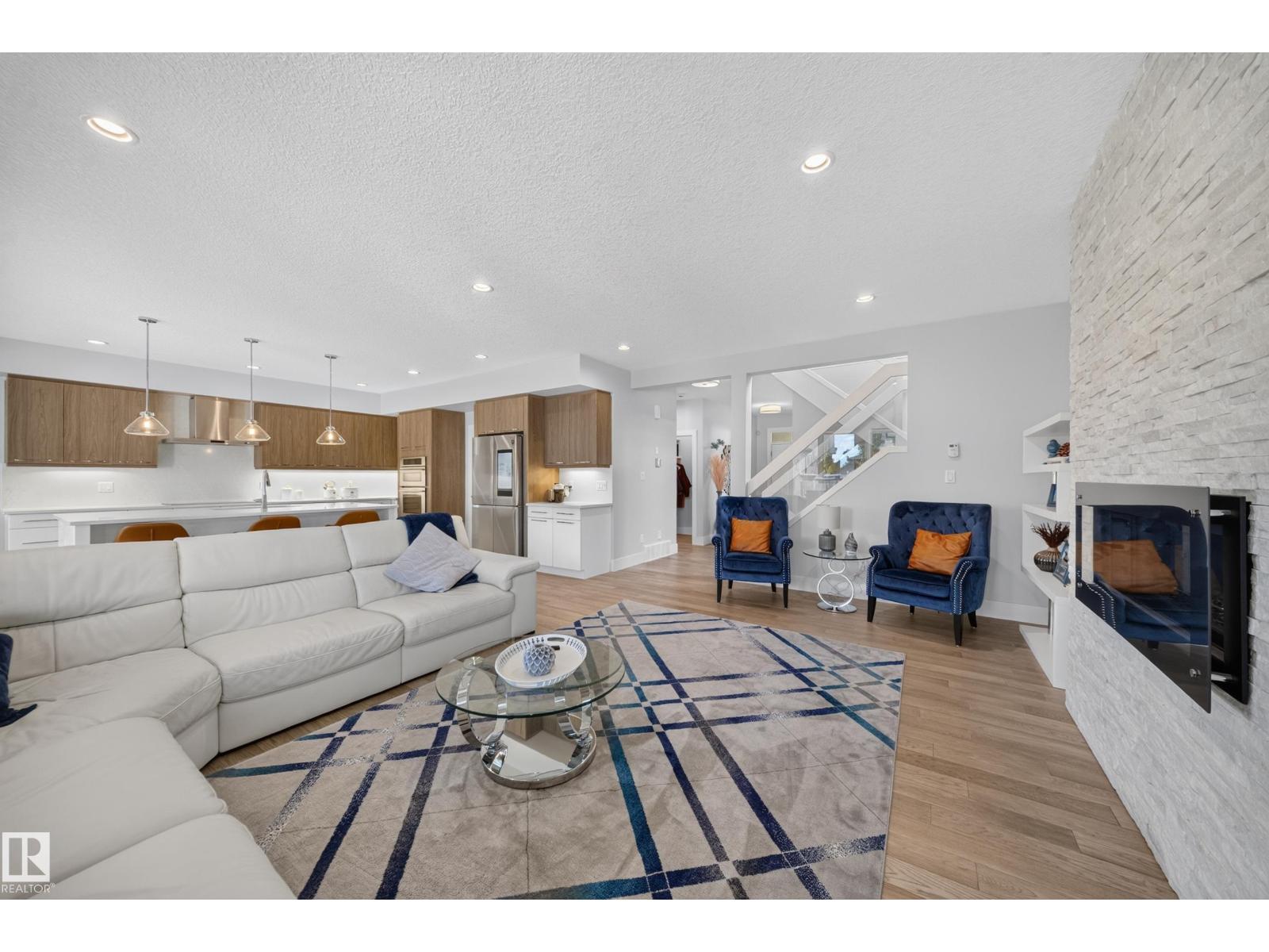 4407 Westcliff Cl Sw, Edmonton, AB