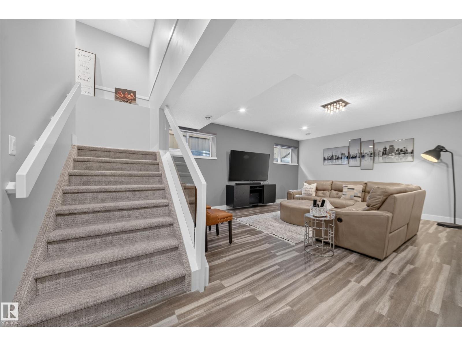 4407 Westcliff Cl Sw, Edmonton, AB