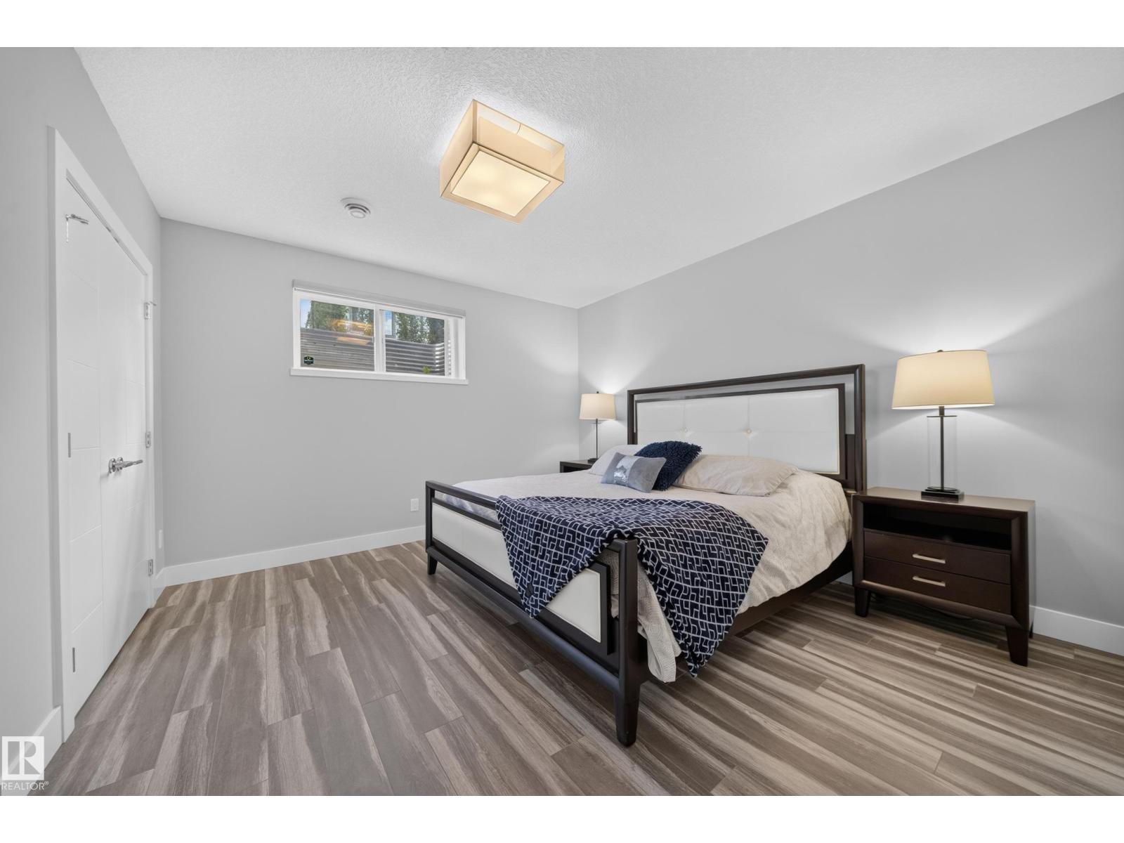 4407 Westcliff Cl Sw, Edmonton, AB