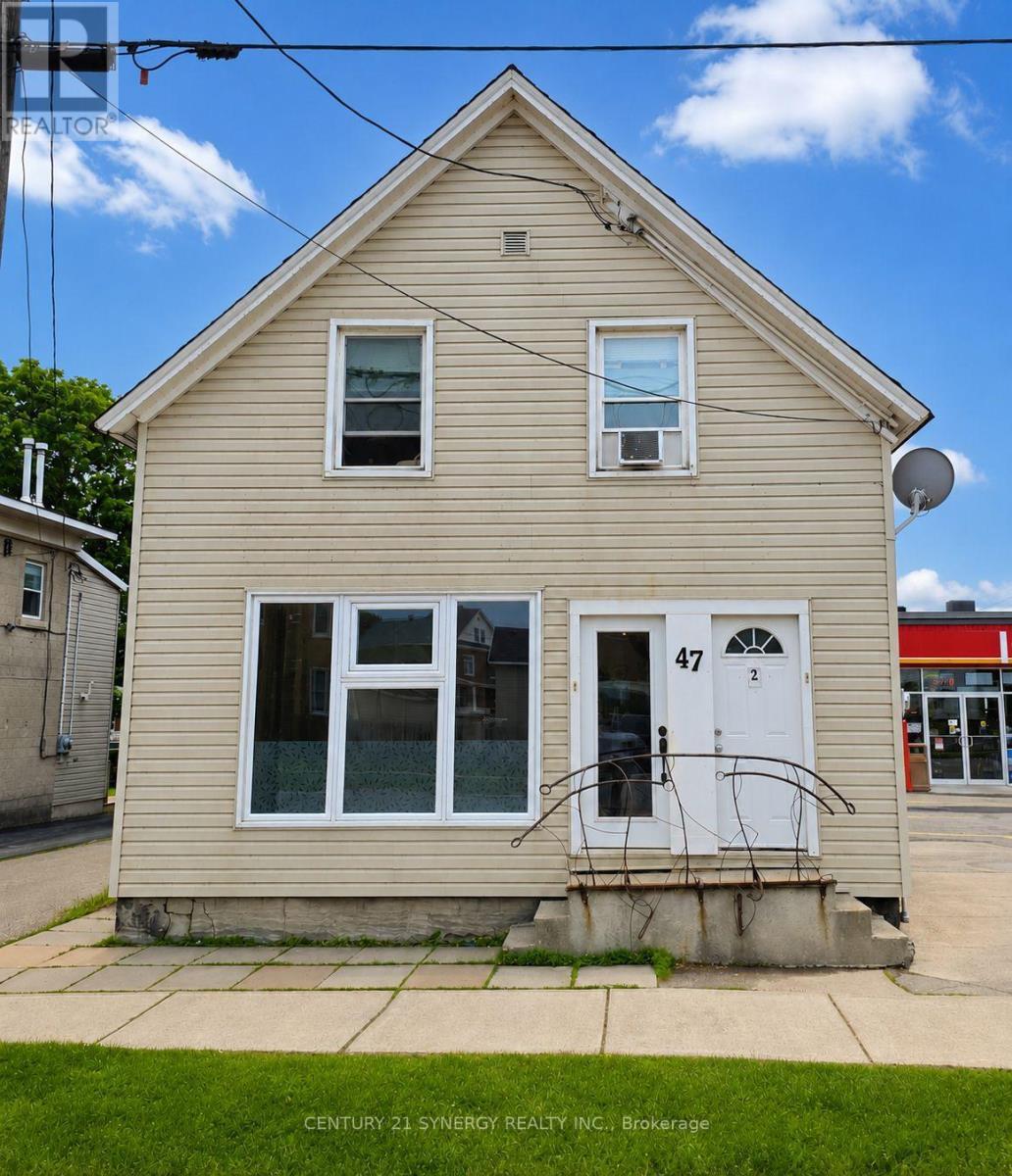 47 Main Street E, Smiths Falls, ON