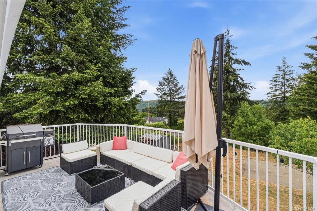 1143 Third Ave, Ladysmith, BC