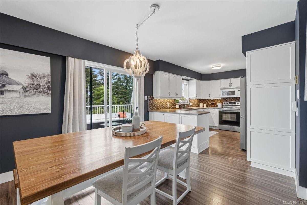 1143 Third Ave, Ladysmith, BC