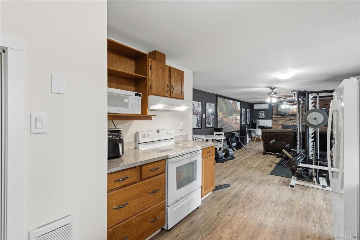 1143 Third Ave, Ladysmith, BC
