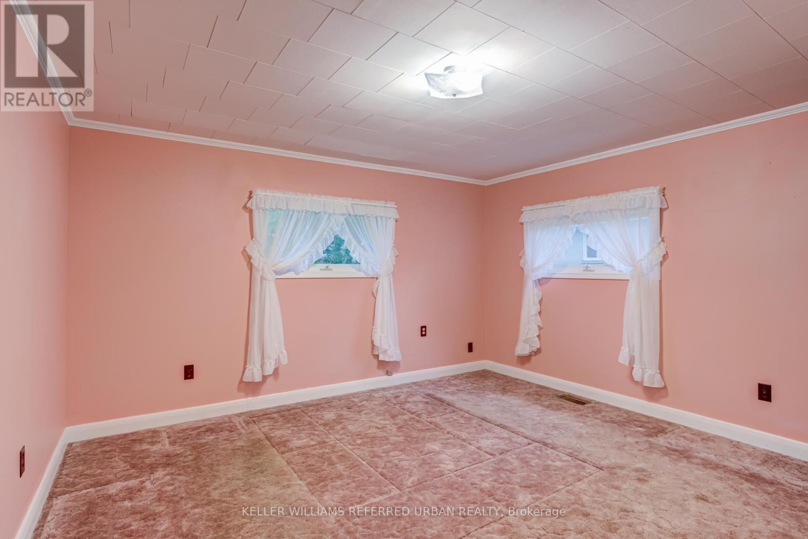 1300 Meredith Avenue, Mississauga, ON