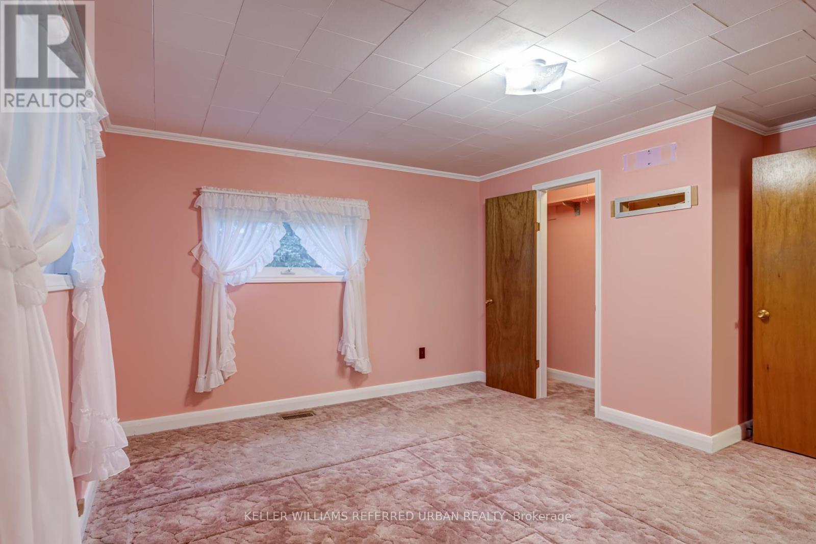 1300 Meredith Avenue, Mississauga, ON
