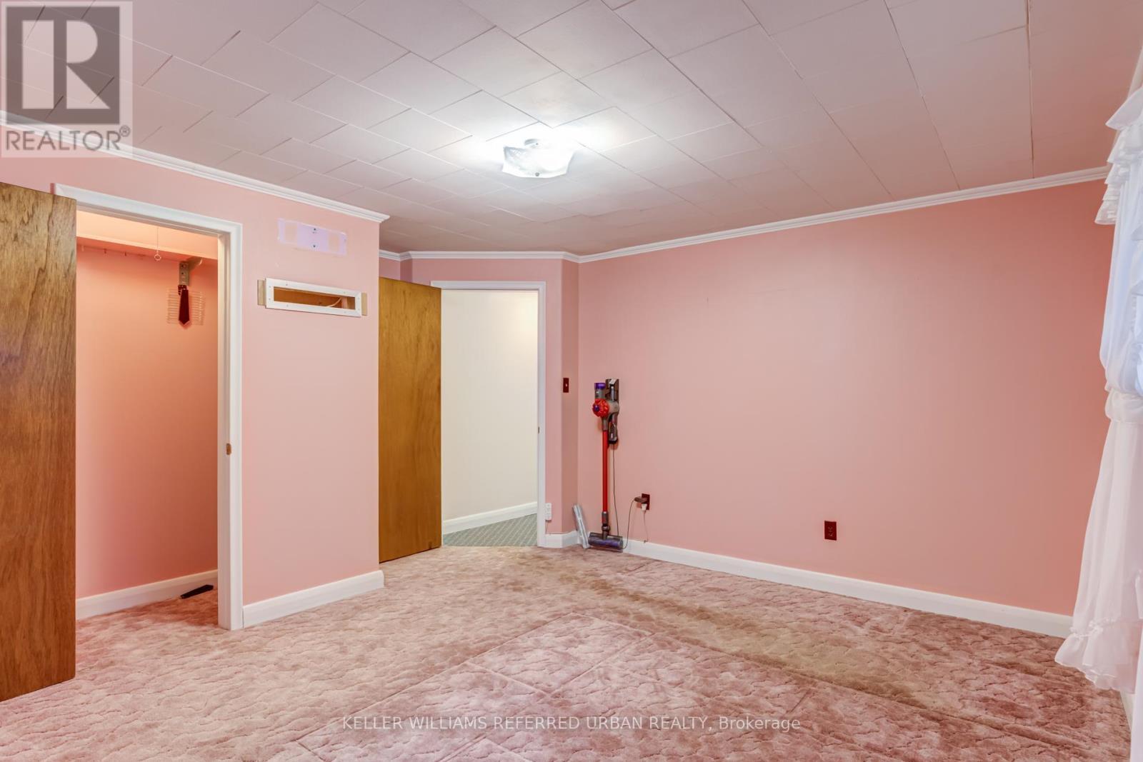 1300 Meredith Avenue, Mississauga, ON