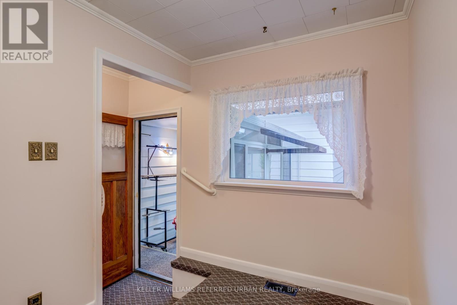 1300 Meredith Avenue, Mississauga, ON