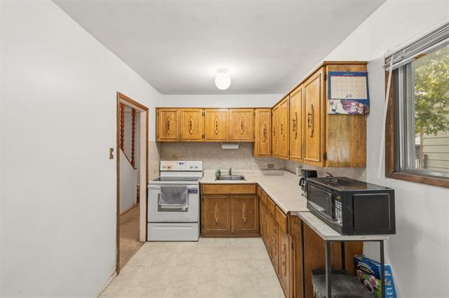 1376 Pritchard Ave, Winnipeg, MB