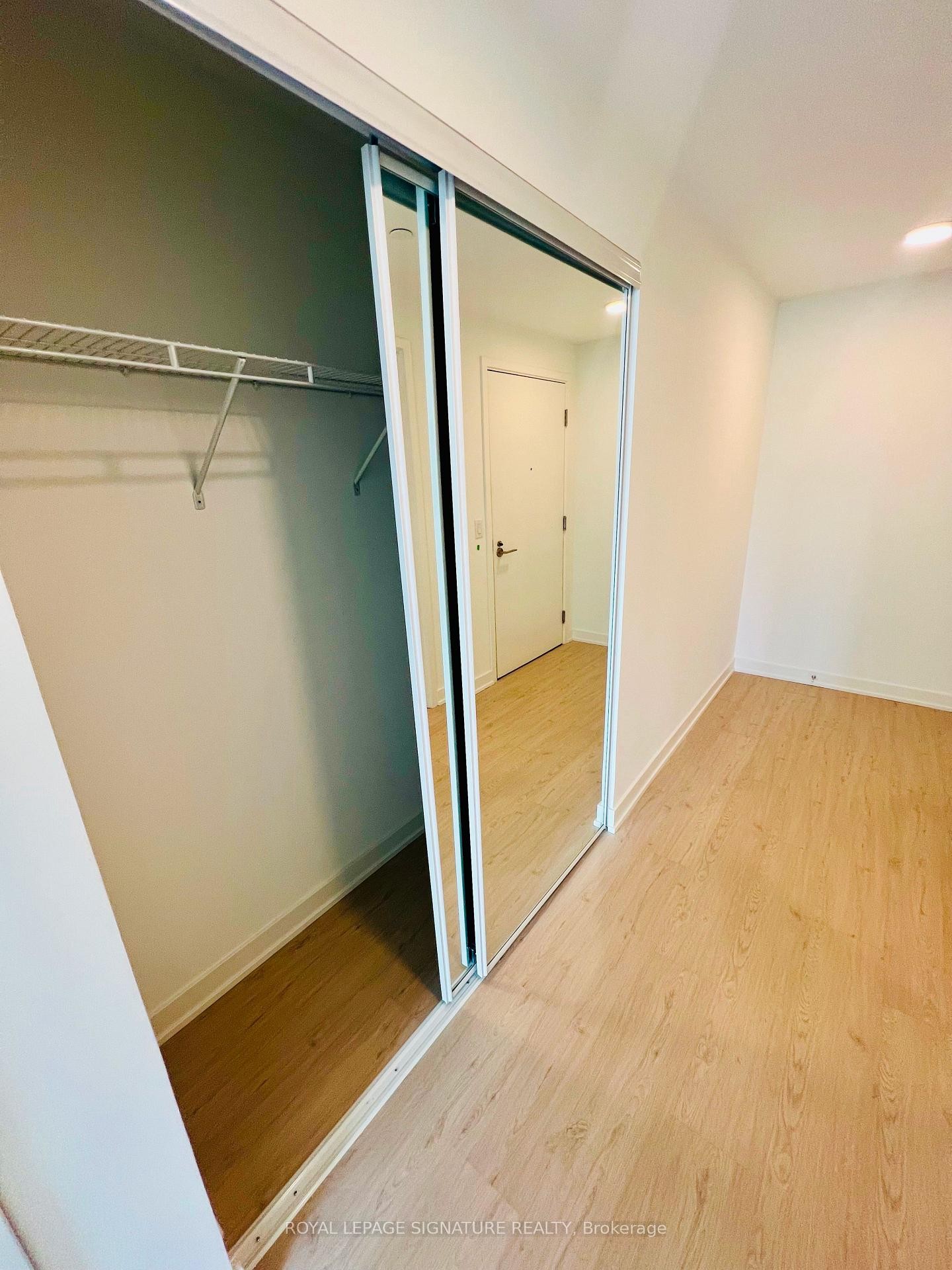 3006-65 Mutual Street, Toronto, ON