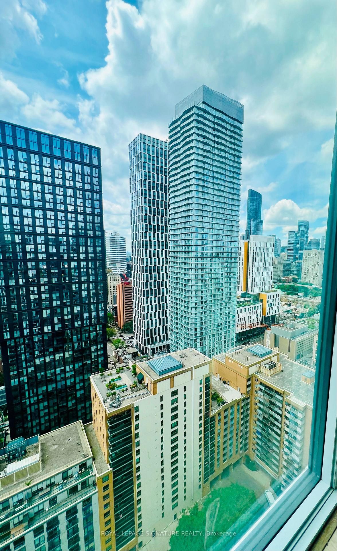 3006-65 Mutual Street, Toronto, ON