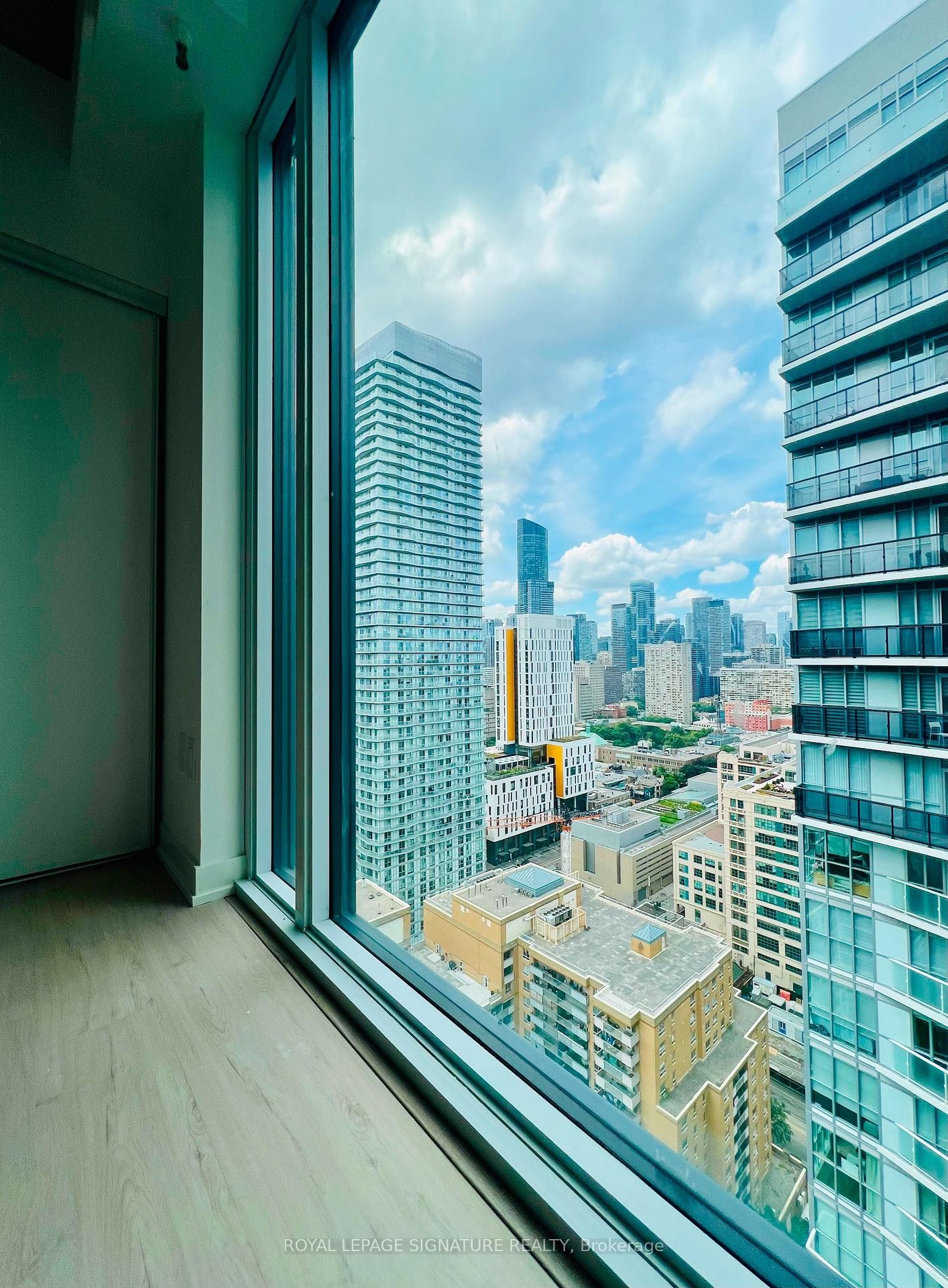 3006-65 Mutual Street, Toronto, ON