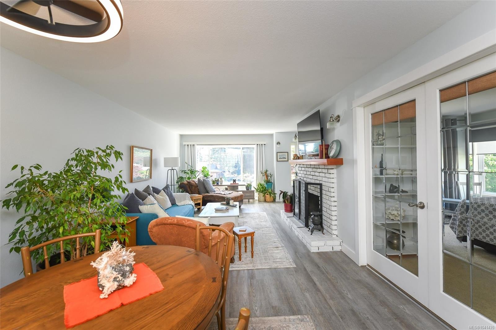 #205-2250 Manor Pl, Comox, BC