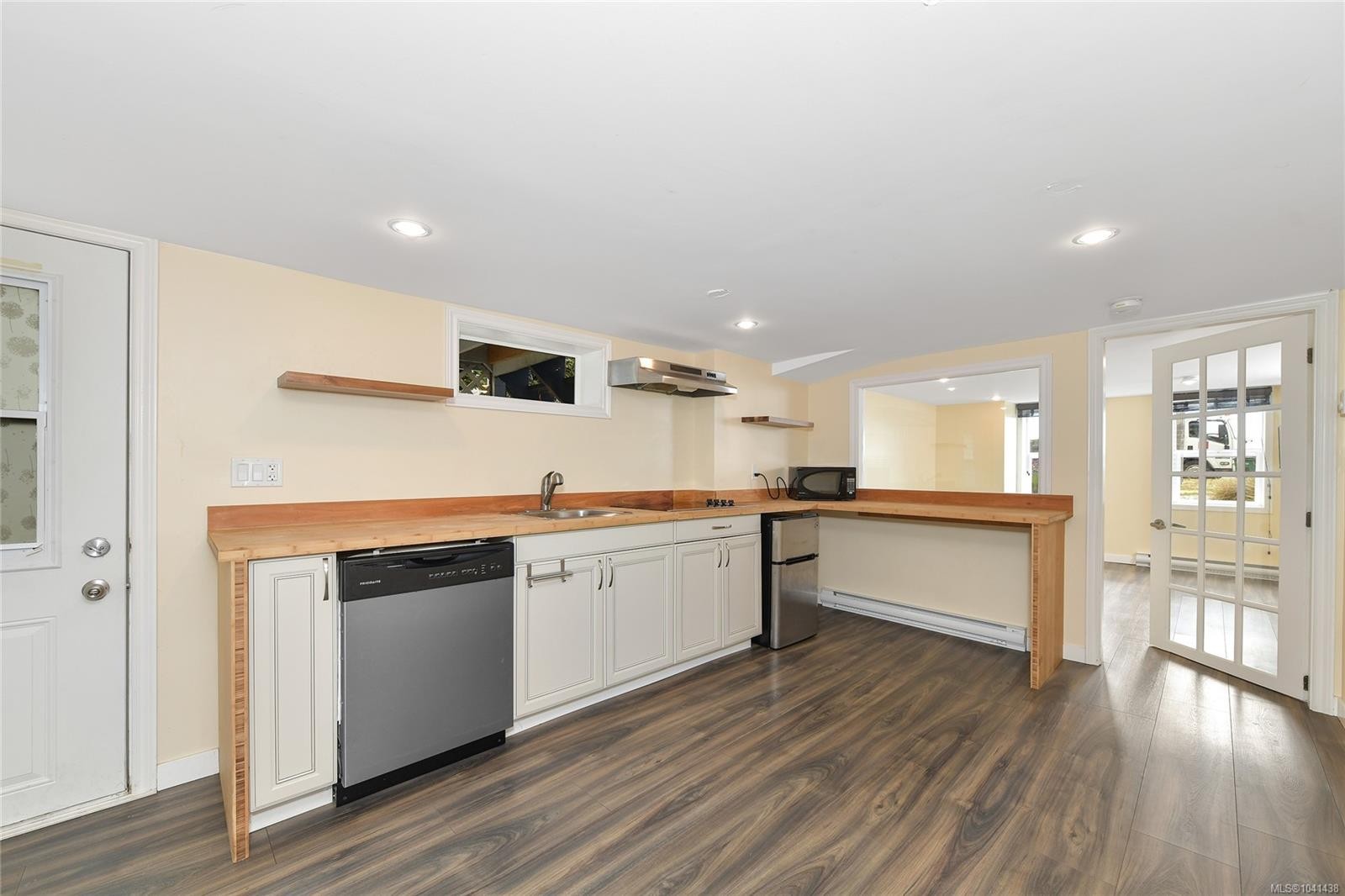 1150 Dallas Rd, Victoria, BC