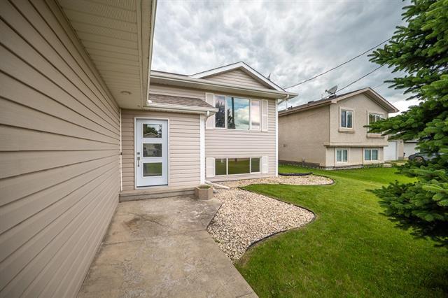 19 Ridgeview Pl, Blumenort, MB