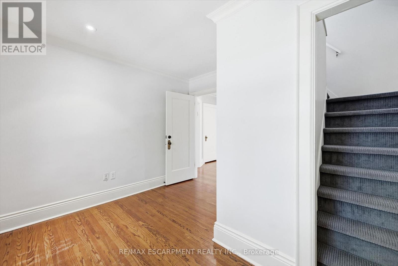 73 Dromore Crescent, Hamilton, ON