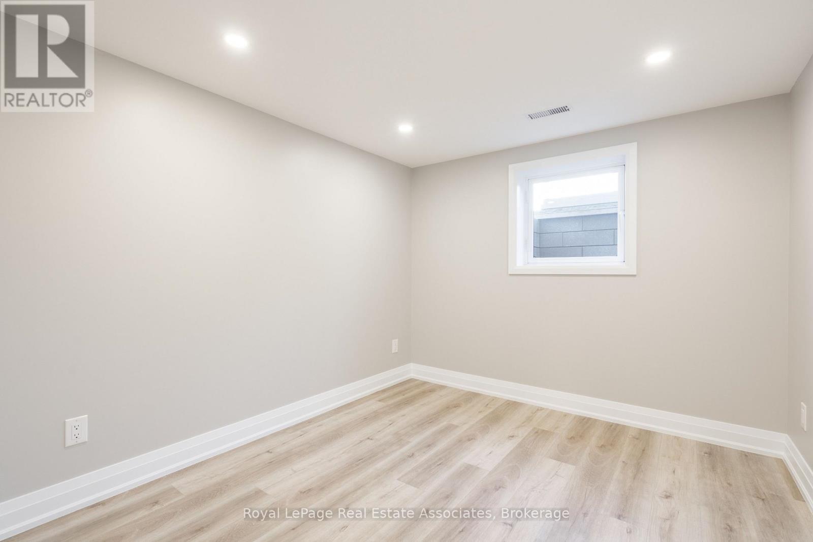 259 Fernwood Crescent, Hamilton, ON