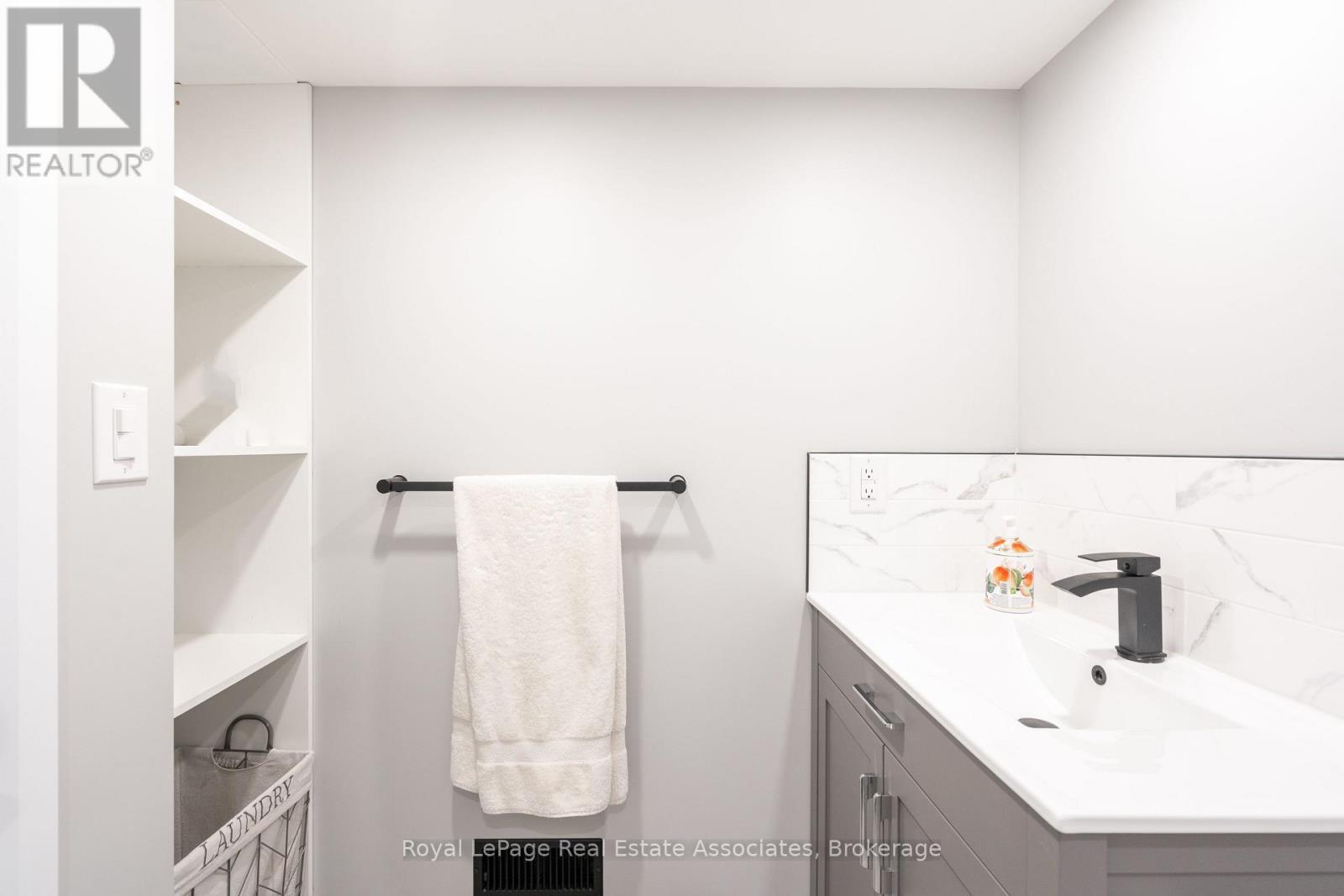 259 Fernwood Crescent, Hamilton, ON
