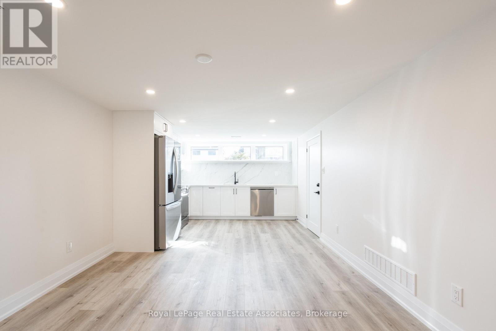 259 Fernwood Crescent, Hamilton, ON