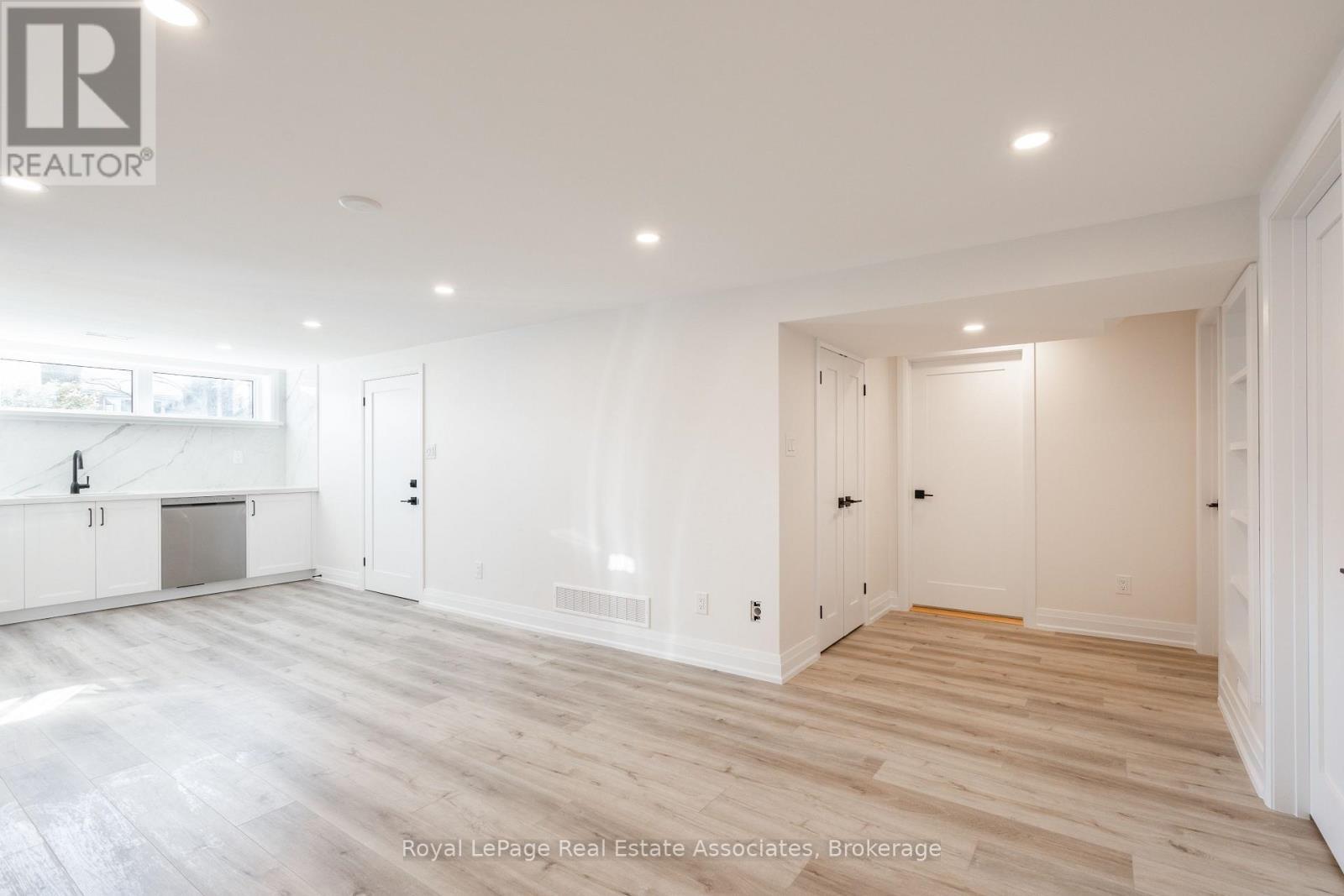 259 Fernwood Crescent, Hamilton, ON