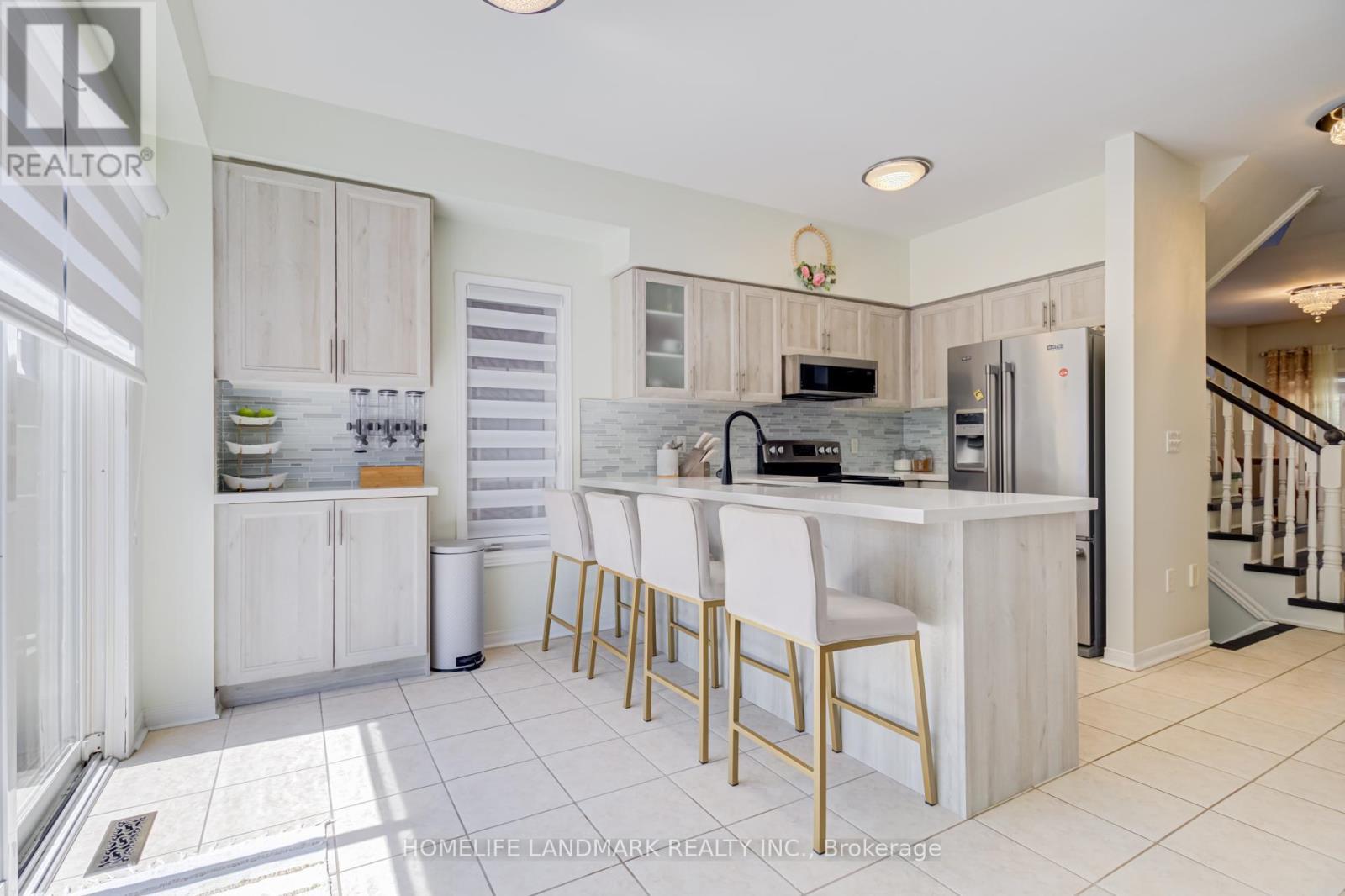 111 Knowles Drive, Toronto, ON