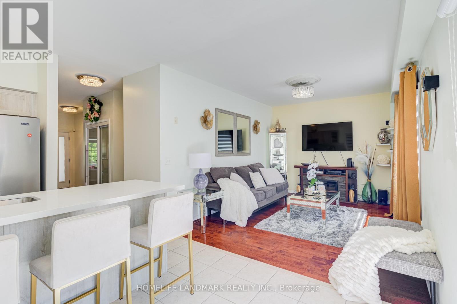 111 Knowles Drive, Toronto, ON
