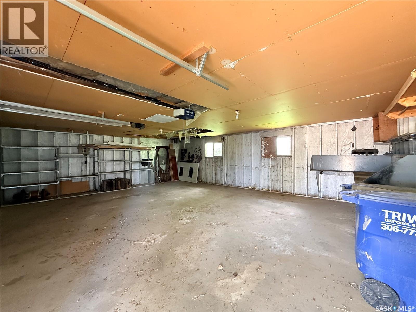 151-201 37 Highway, Shaunavon, SK