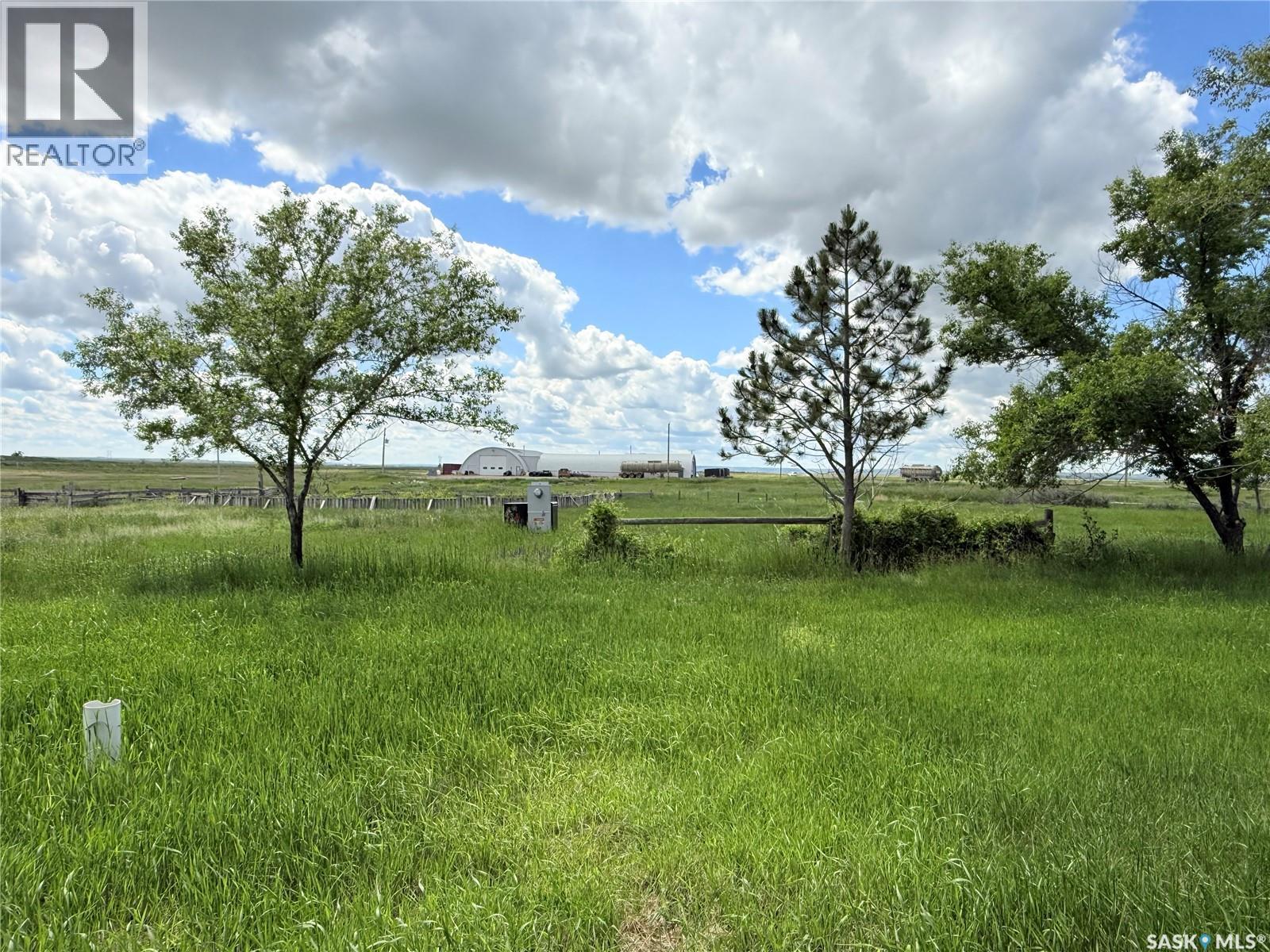 151-201 37 Highway, Shaunavon, SK